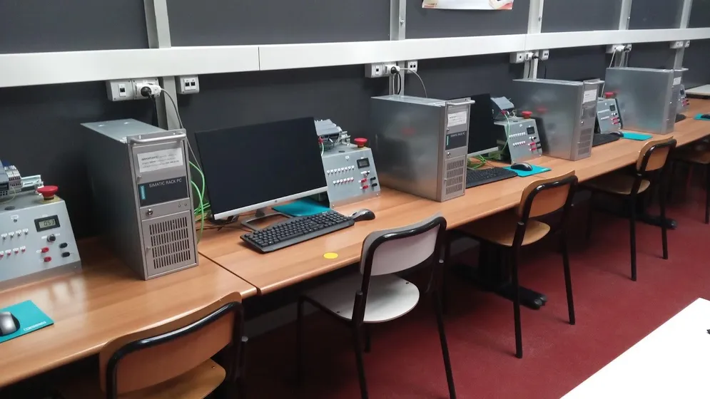 Laboratorio Siemens, foto 4 di 5