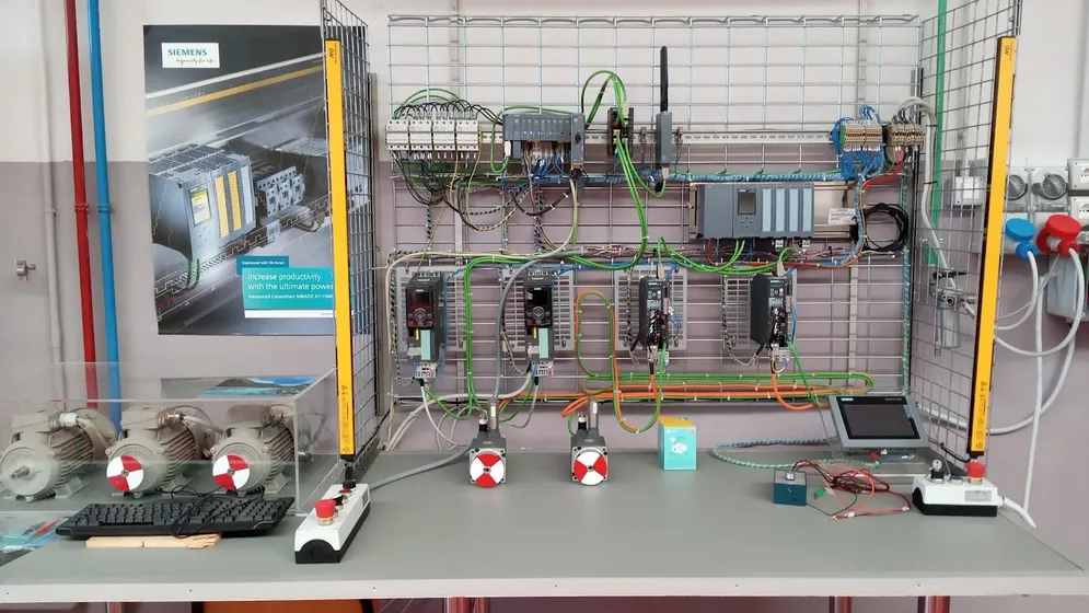 Laboratorio Siemens, foto 1 di 5