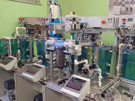 Stazione di automazione del laboratorio Festo